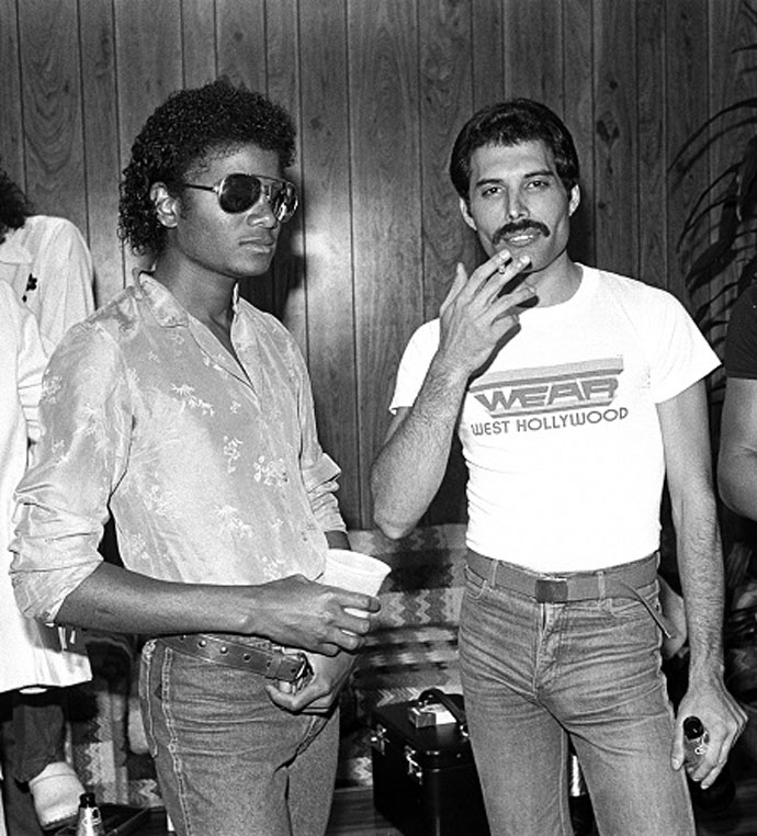 Michael Jackson visits Freddie Mercury backstage LA 1980
