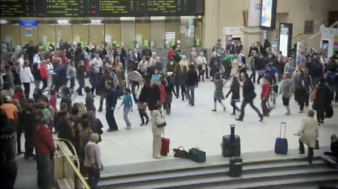 Flash Mob Belgium - Bicycle Race - brianmay.com