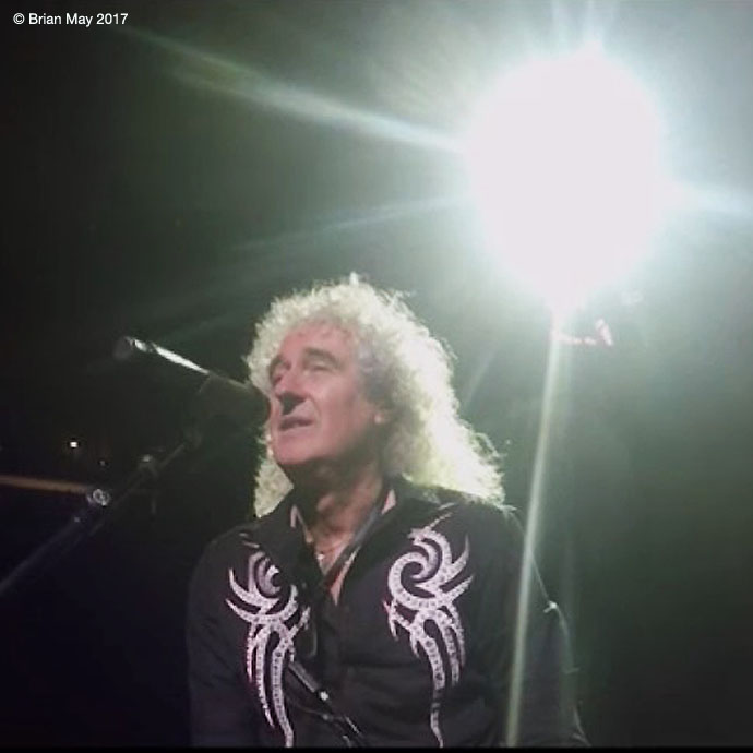 Bri selfie sweep Las Vegas