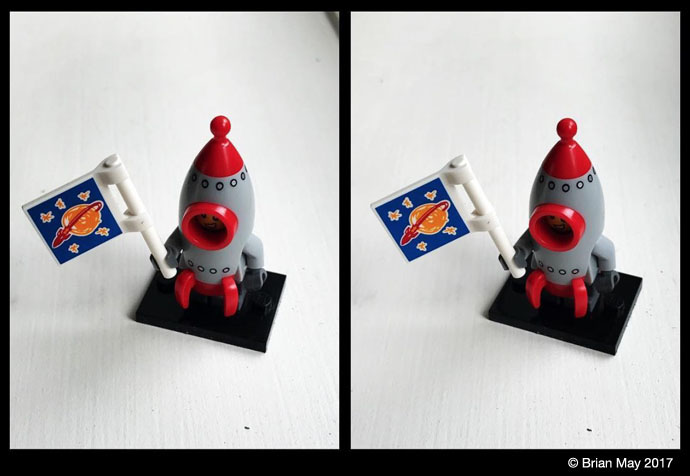 Space rocket in stereo
