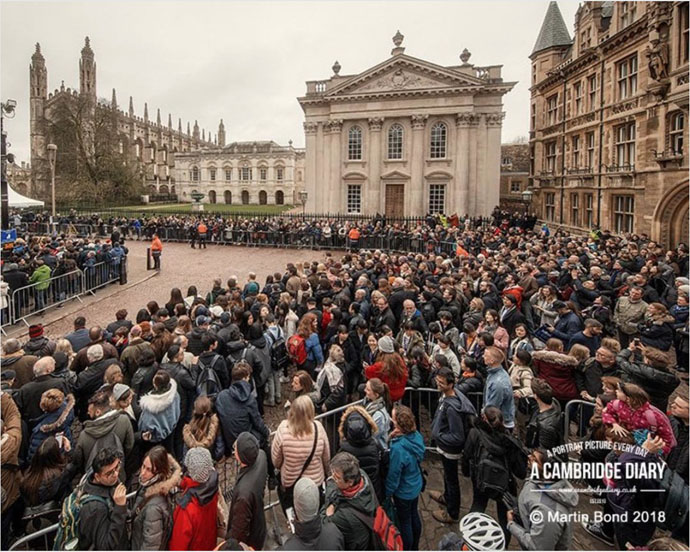 Crowds turn out for Stephen Hawking - Cambridge 31 March 2018