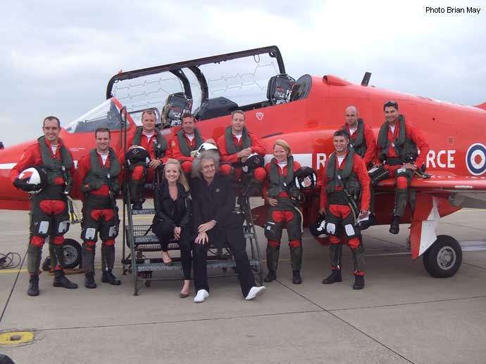 Brian and Kerry with the Red Arrows