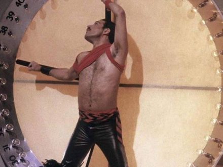 Freddie - Radio Ga Ga