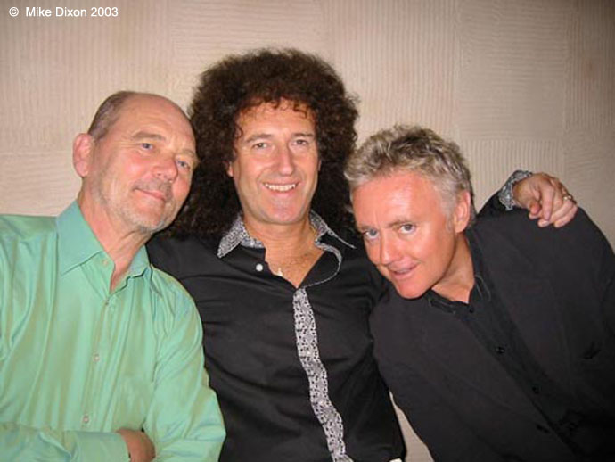 im Beach, Brian May, Roger Taylor - Melbourne 2003 by Mike Dixon