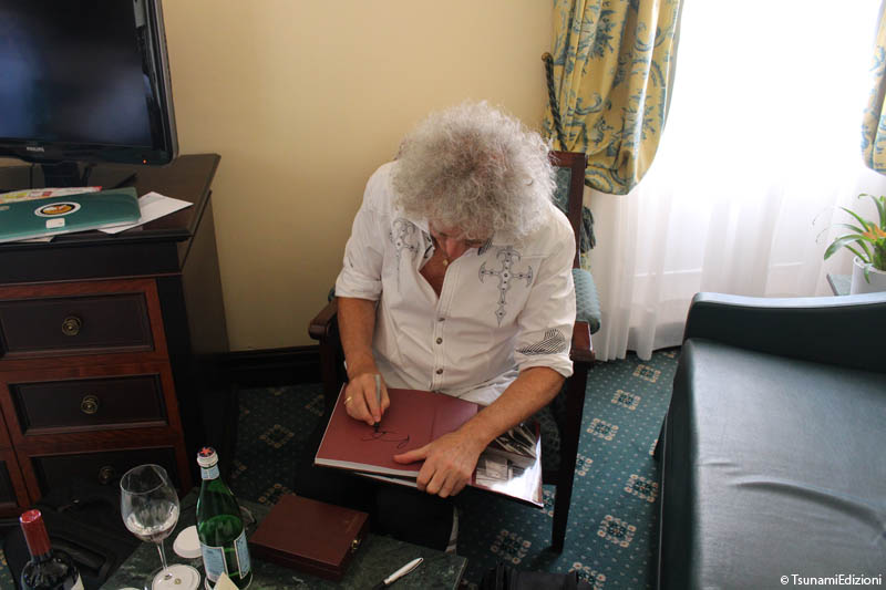 Signing Red Special book