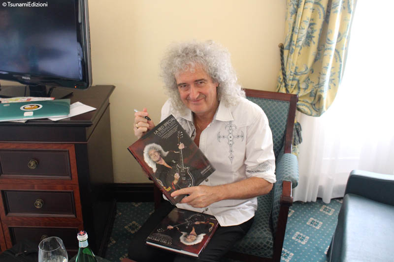 Signing Red Special book