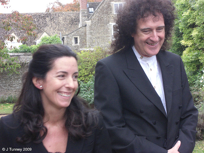 Elena Vidal and Brian May at book launch © Jen Tunney 2009