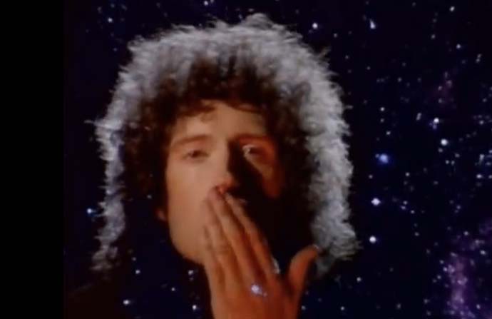 Brian blows a kiss - Star Fleet