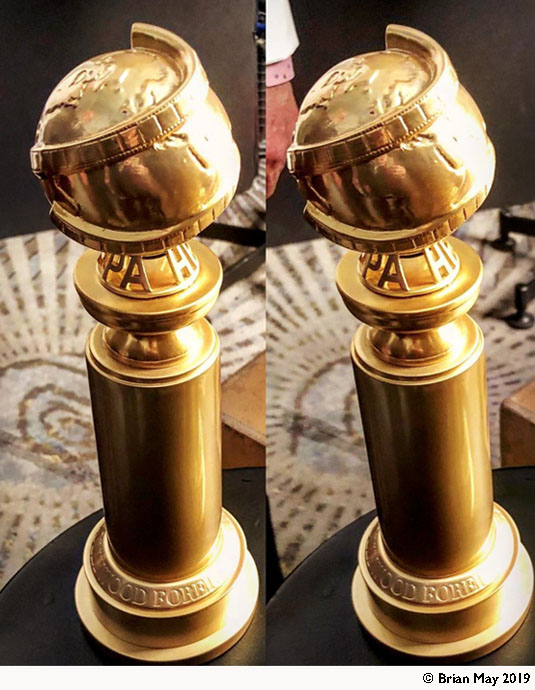 Golden Globe trophy - stereo