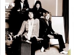 Early Queen group shot