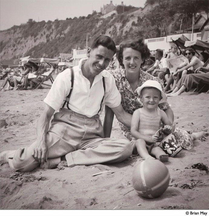 Harold and Ruth May with baby Brian, Sandown, Isle of Wight, approx 1949