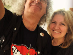 Brian selfie - in Smile t-shirt - with Anne Brummer