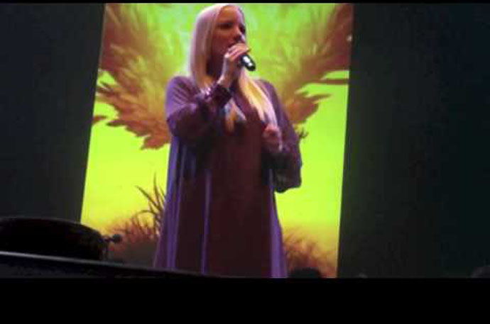 Kerry Ellis Lowry Theatre 25062013