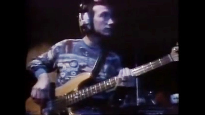 John Deacon - recording Flash