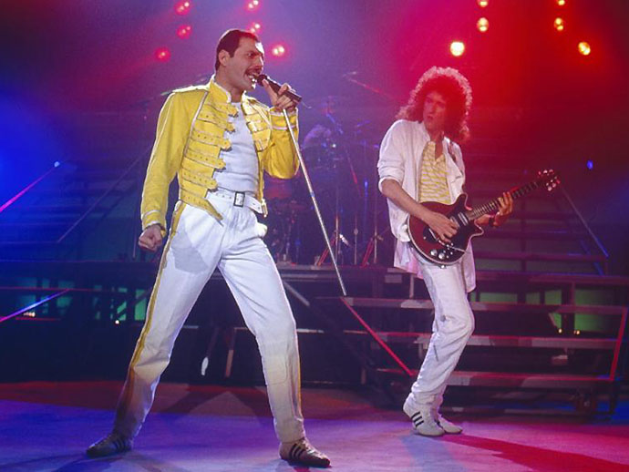 Queen Live At Wembley Stadium 
