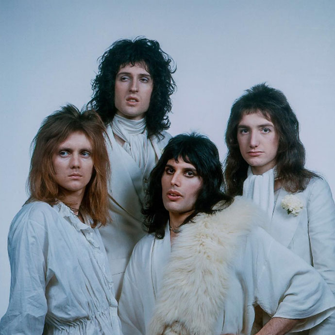 Queen II photo shoot