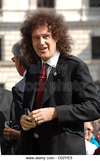 Brian May - unveiling of Nelson Mandela statue