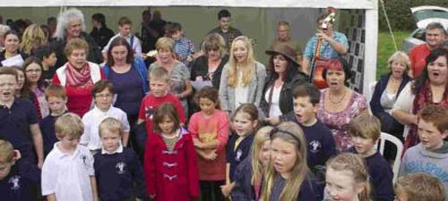"Pupils sing for Brian May