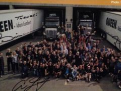 Queen wrap tour Air Canada, Toronto