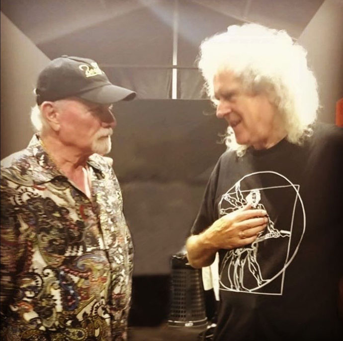 Bri and Mike Love - in Tuscany