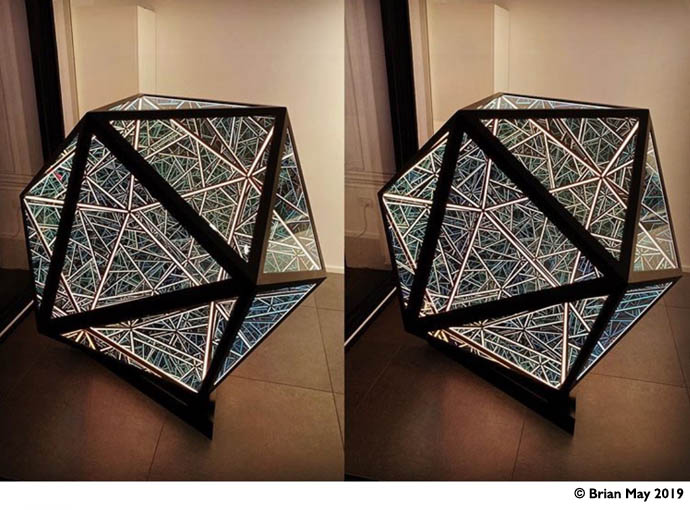 Icosahedron cross-eyed