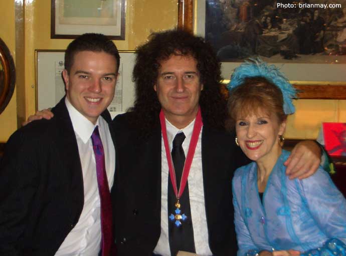 Jimmy May, Brian and Anita - Buckingham Palace