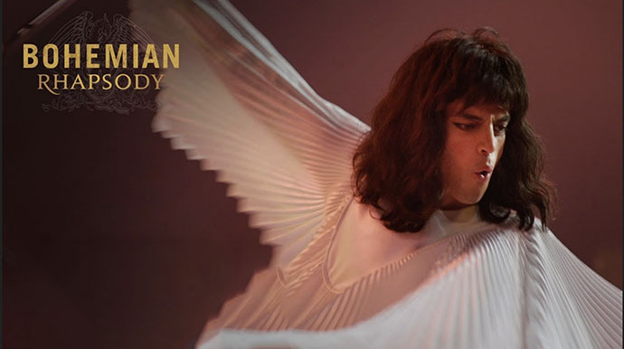 Bohemian Rhapsody - Rami Malek as Freddie - white, pleat stage outfit