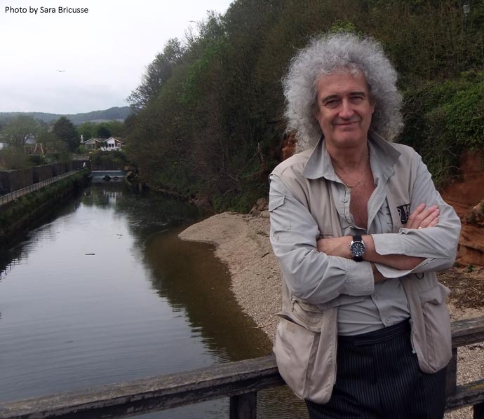 Brian May on bridge in Sidmouth 2012