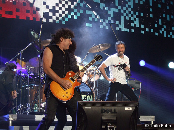 Jamie and Paul Rodgers by Thilo Rahn