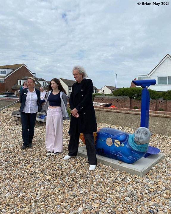 Selsey seal unveiling
