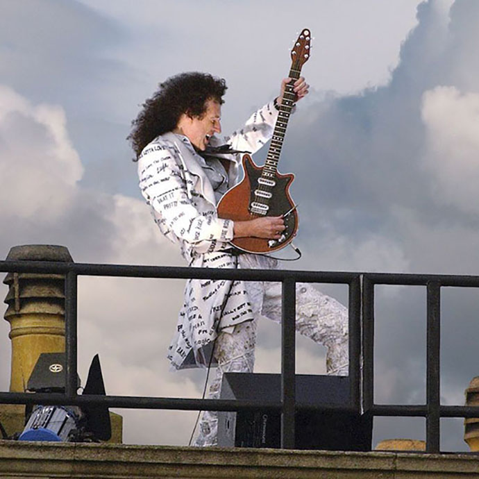 Brian on Buckingham Palace Roof by Arthur Edwards - crop