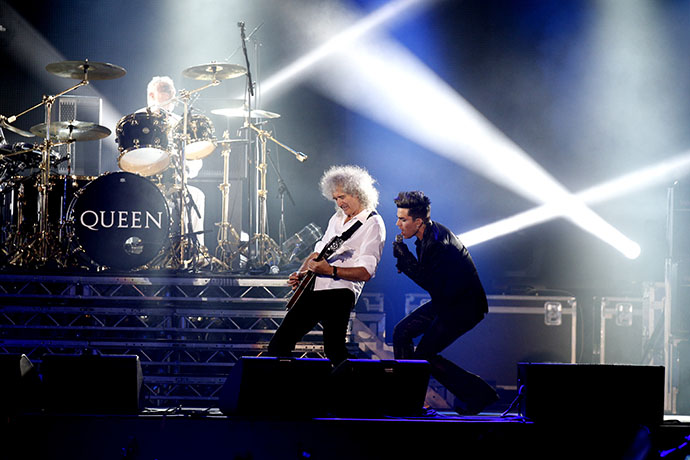 Queen + Adam Lambert on stage ©Andrew Kravchenko 