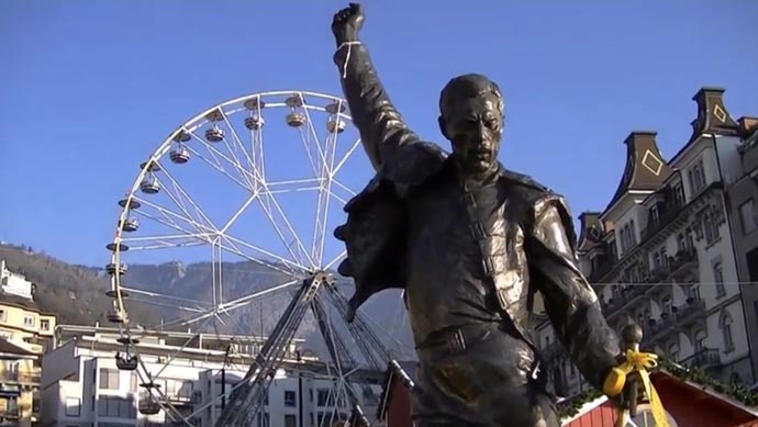 Freddie Mercury statue