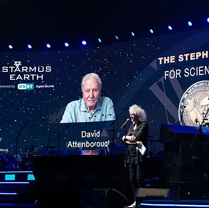 Brian May reads Sir David Attenborough Stephen Hawking Meaal acceptance