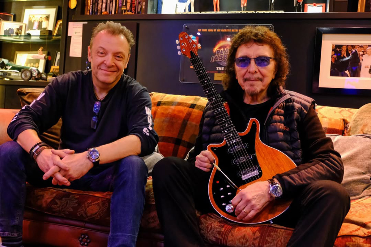 Brian May -Tony Iommi - left hand red special