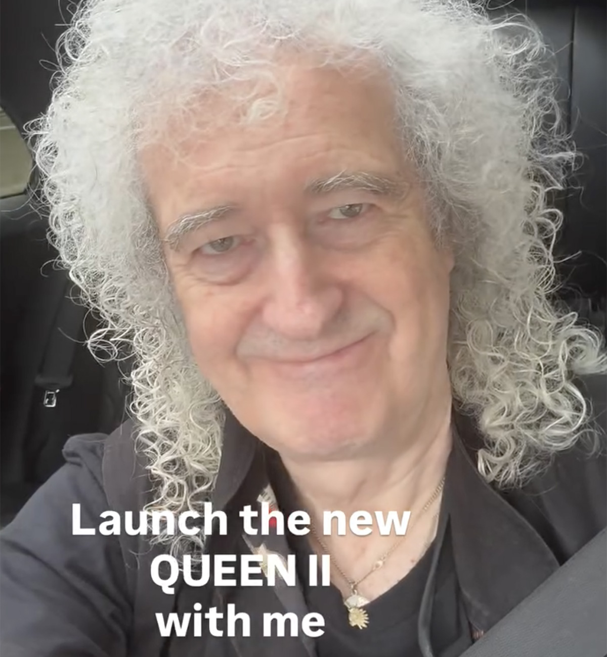 Brian May - Queen II live unboxing promo