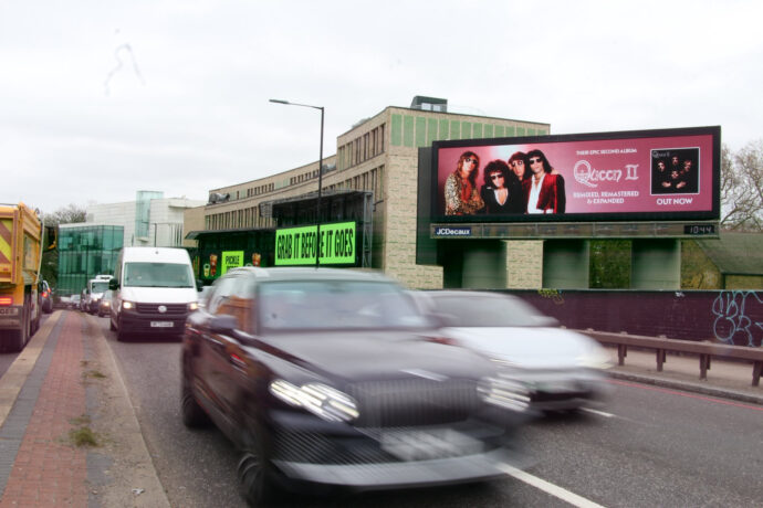 Queen II Billboard
