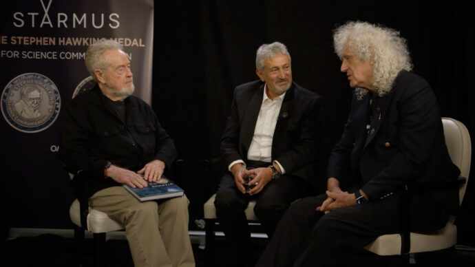 Brian May gives out Stephen Hawking medal at Starmus