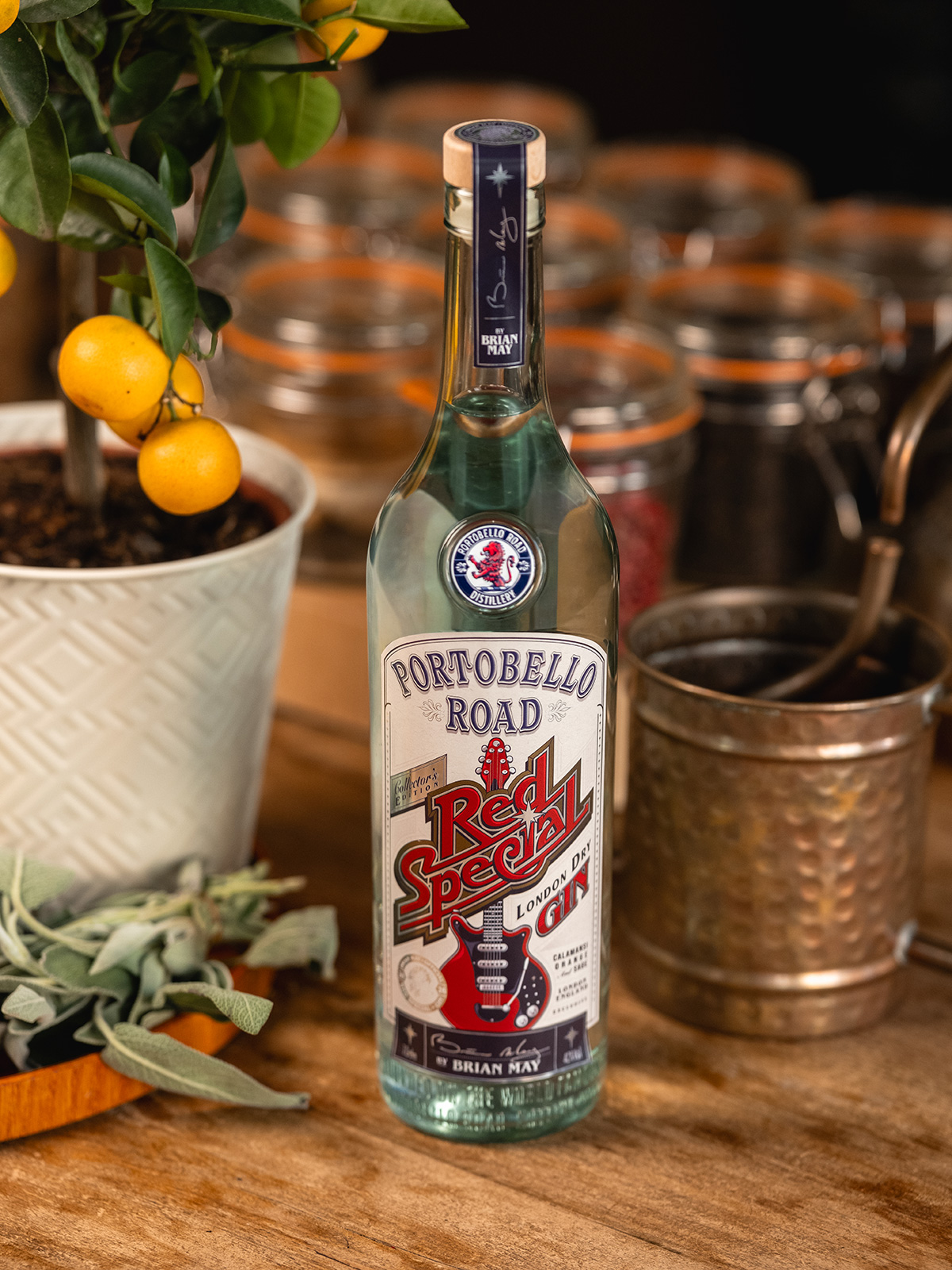 BRIAN MAY CREATES THE RED SPECIAL GIN WITH PORTOBELLO ROAD DISTILLERY
